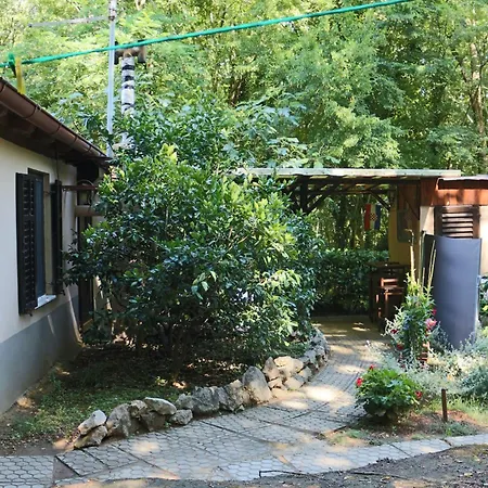 Kos Apartman *