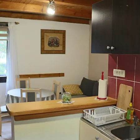 Kos Apartman Risika