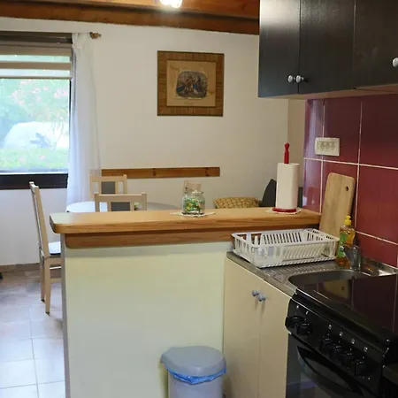 Apartman Kos Risika