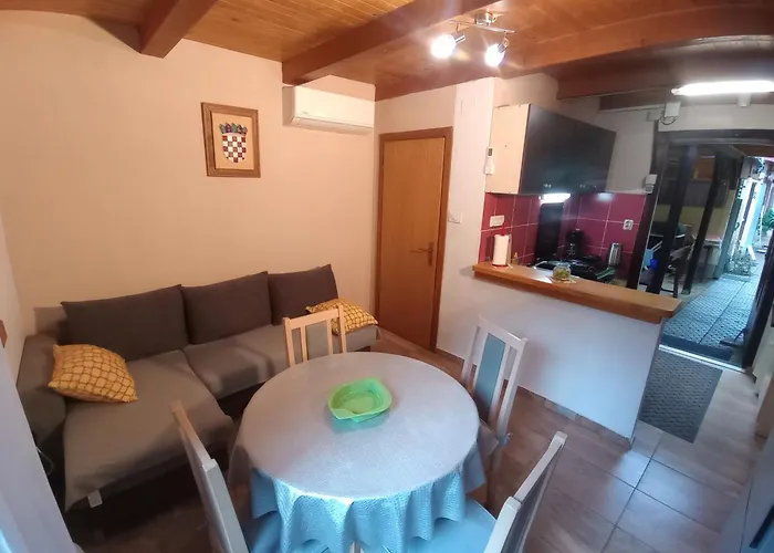 Kos Apartman Risika