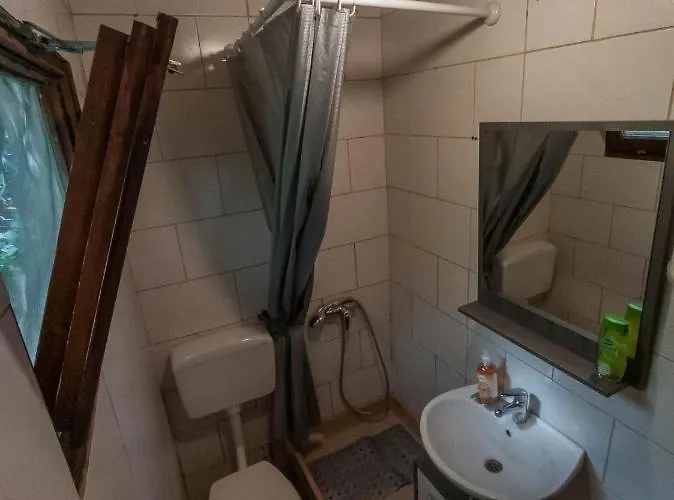 Kos شقة ريسيكا